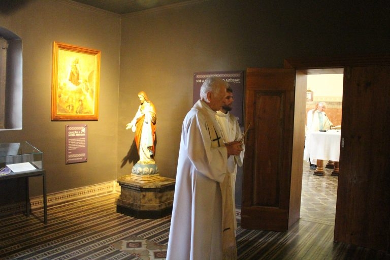 Santuário de Caravaggio inaugura espaço Santo Sepulcro e Livrai-nos do Mal