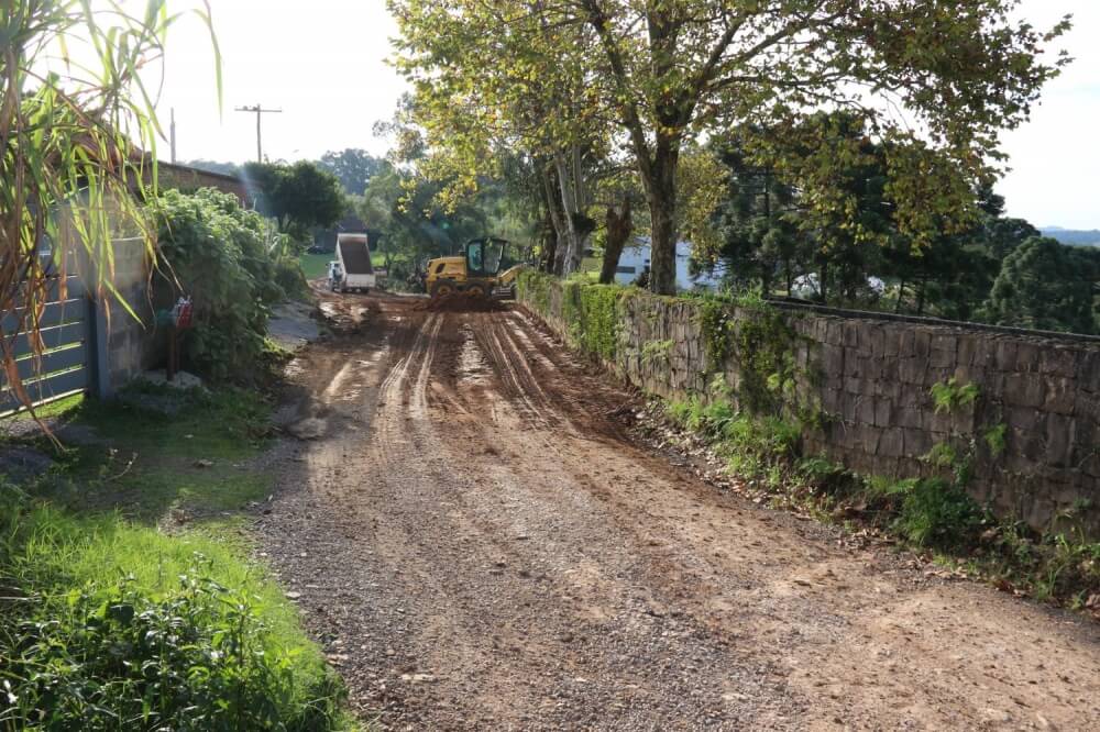 Novas obras de pavimentação são iniciadas em Garibaldi