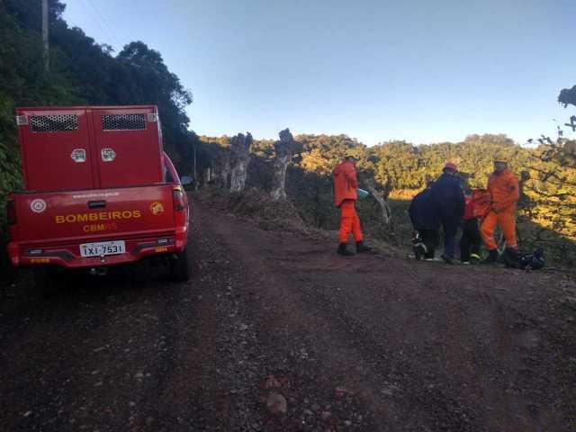 Corpo em avançado estado de decomposição é encontrado no interior de Bento