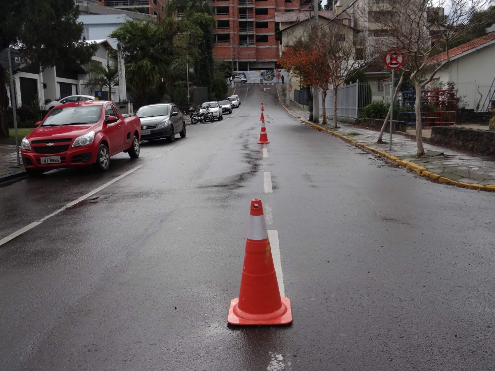 Rua Agostinho Mazzini em Garibaldi passa a ser  mão dupla 