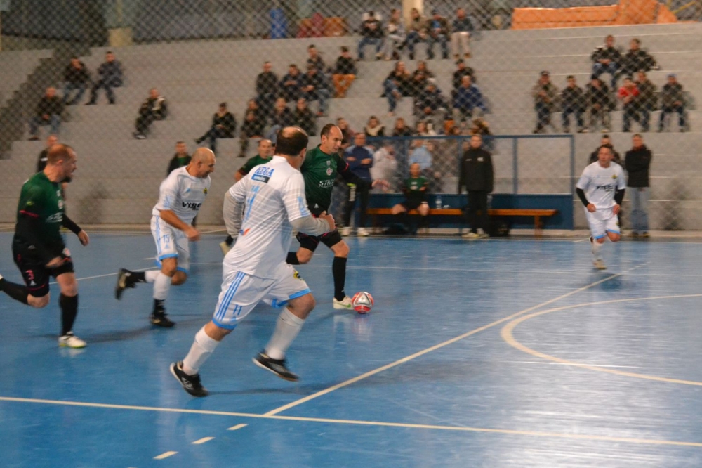 Rodadas de definições no Citadino de Futsal em Garibaldi