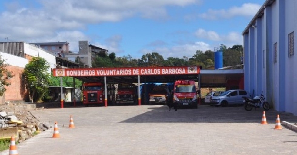 Telefone dos bombeiros de Carlos Barbosa volta a funcionar