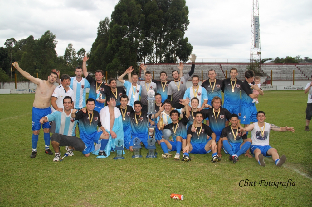 Jaguaras conquista Campeonato Municipal de Campo em Garibaldi