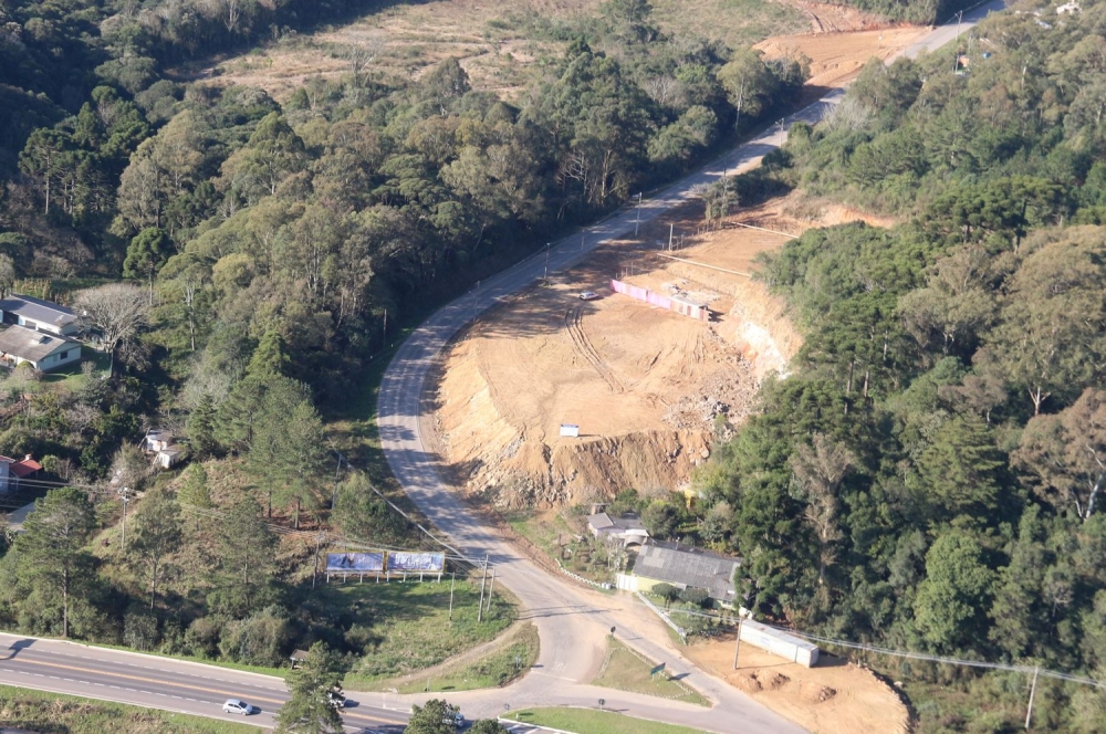 Inicia a instalação das estruturas na nova sede do Batalhão Rodoviário em Garibaldi