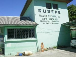 Presos se rebelam no presídio Estadual de Bento Gonçalves