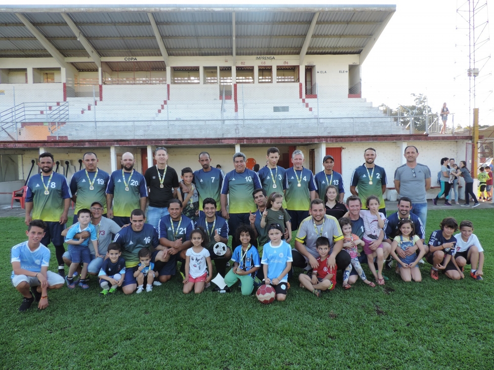 Equipe do Madre Felicidade vence o Papai Bom de Bola