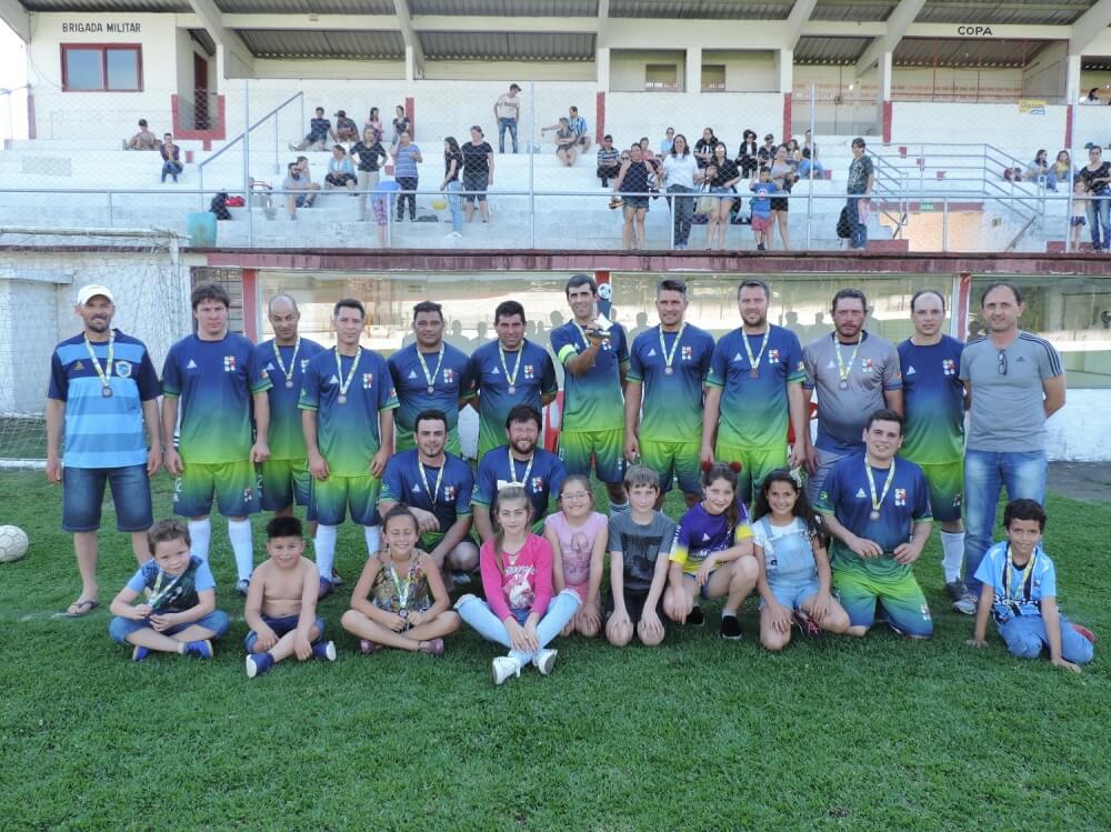 Equipe do Madre Felicidade vence o Papai Bom de Bola