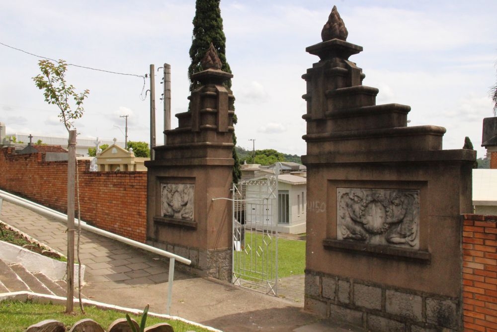 Obras no cemitério de Garibaldi devem ser feitas até o dia 27