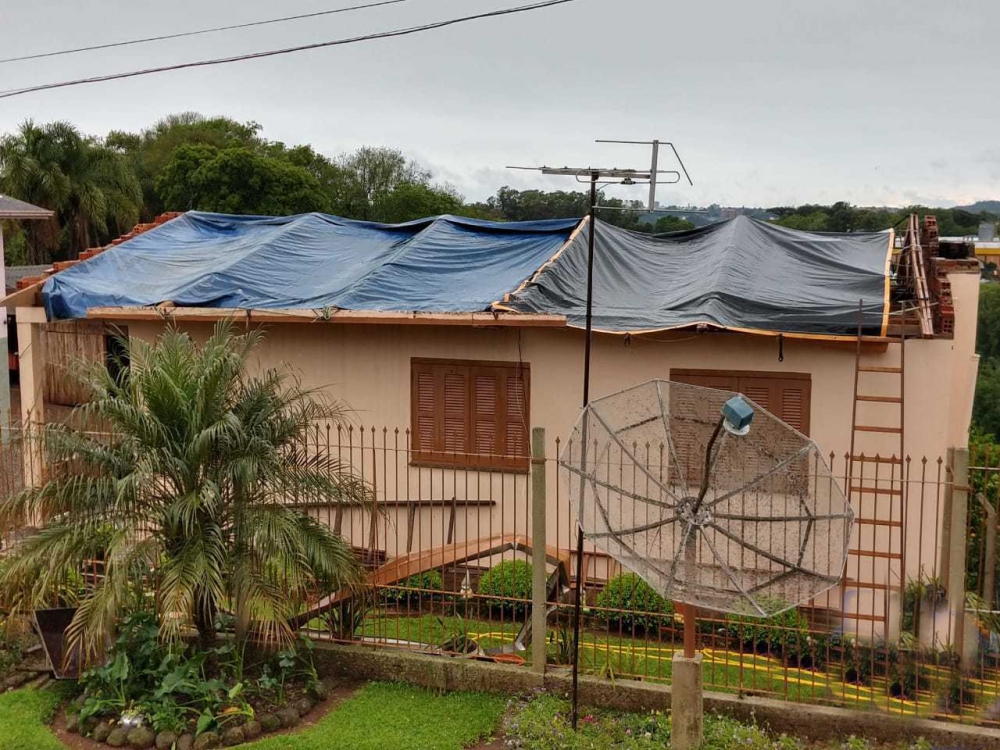 Temporal provoca estragos em Carlos Barbosa e Bento Gonçalves