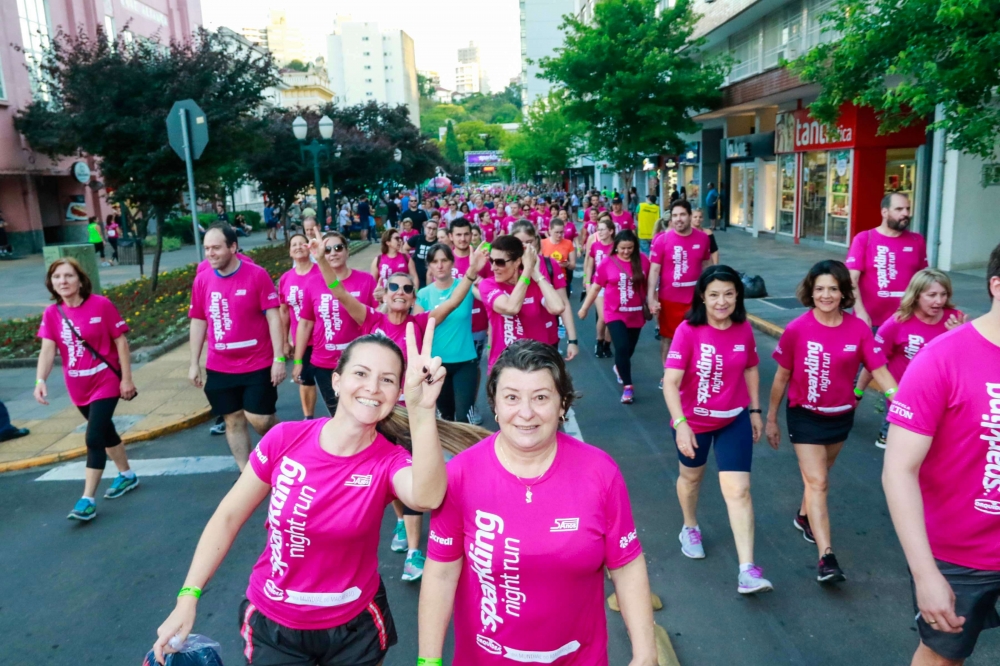 Corrida Noturna de Bento Gonçalves reuniu 700 competidores