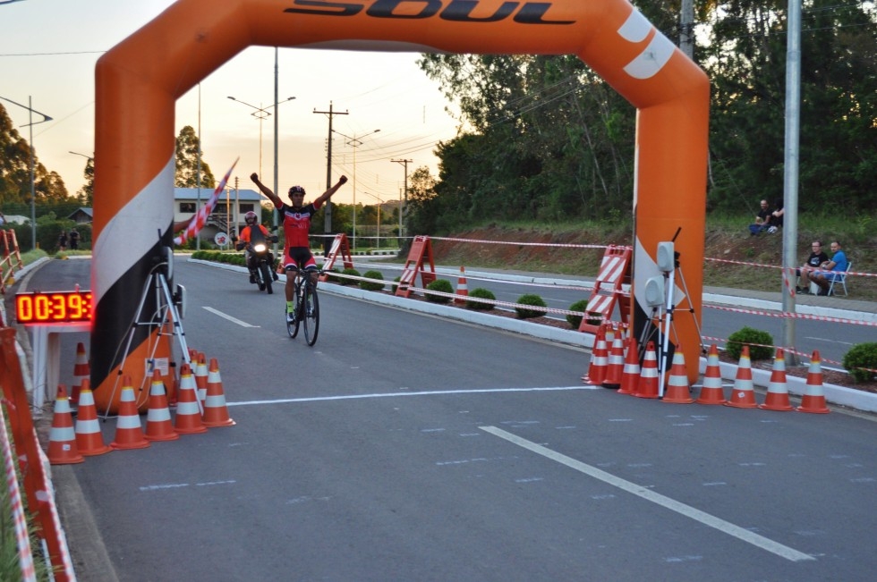 Confira os resultados do Speed Noturno em Desvio Machado - Carlos Barbosa