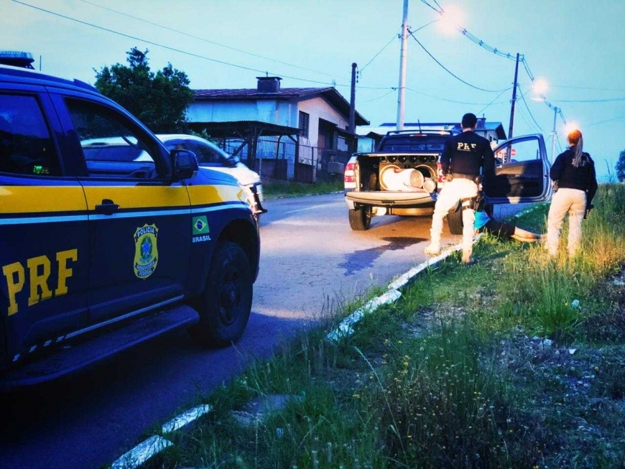 Polícia Rodoviária Federal persegue motorista embriagado pelas ruas de Garibaldi