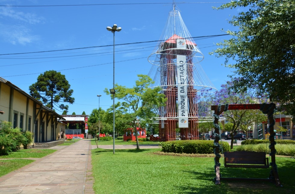 Carlos Barbosa inova com a decoração natalina