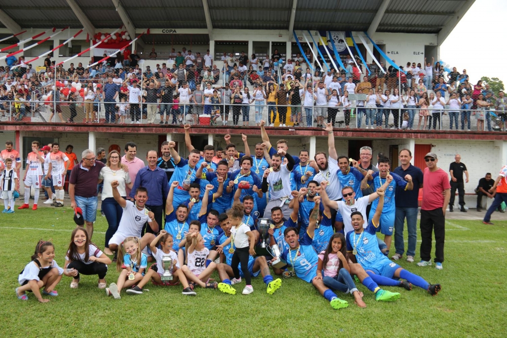 Espartanos e All Blacks são campeões do Amador de Garibaldi 2018