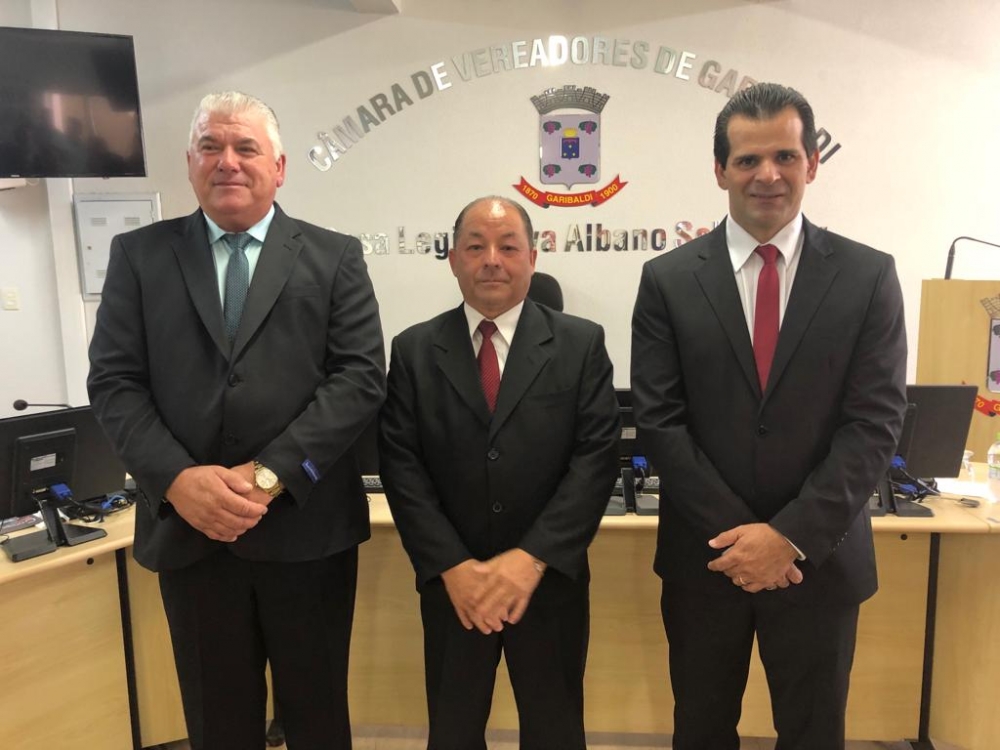 Castrinho assume presidência da Câmara de Vereadores de Garibaldi