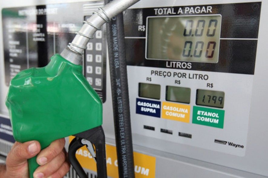 Por quê a gasolina é tão cara na região?