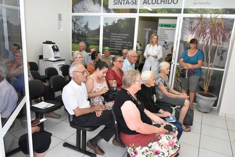 Imigrante foca em programa de saúde bucal