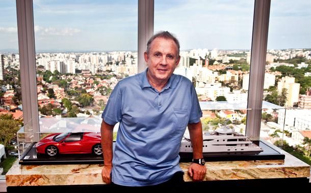 Alexandre Grendene doa 40 milhões para Santa Casa