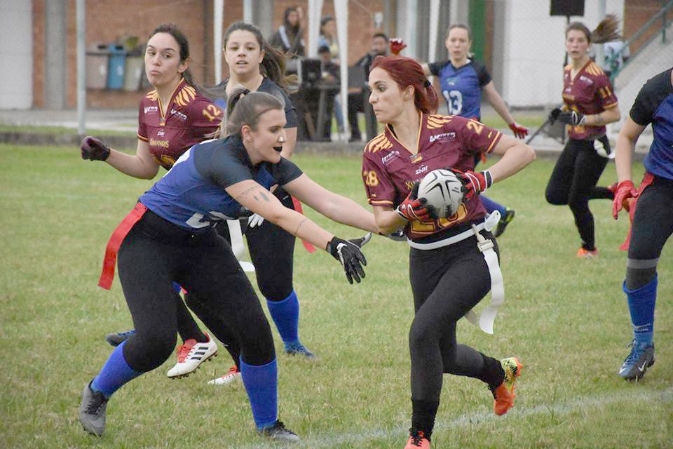 Carlos Barbosa Ximangos estreia time feminino de flag football