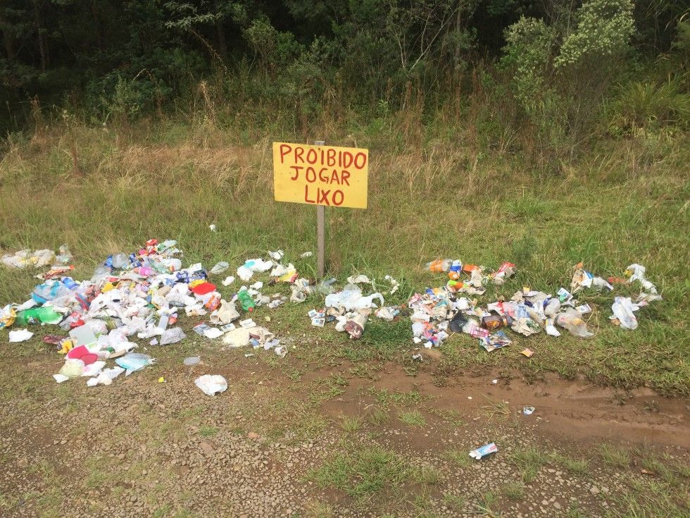 Mais resíduos são descartados de maneira imprópria em Carlos Barbosa
