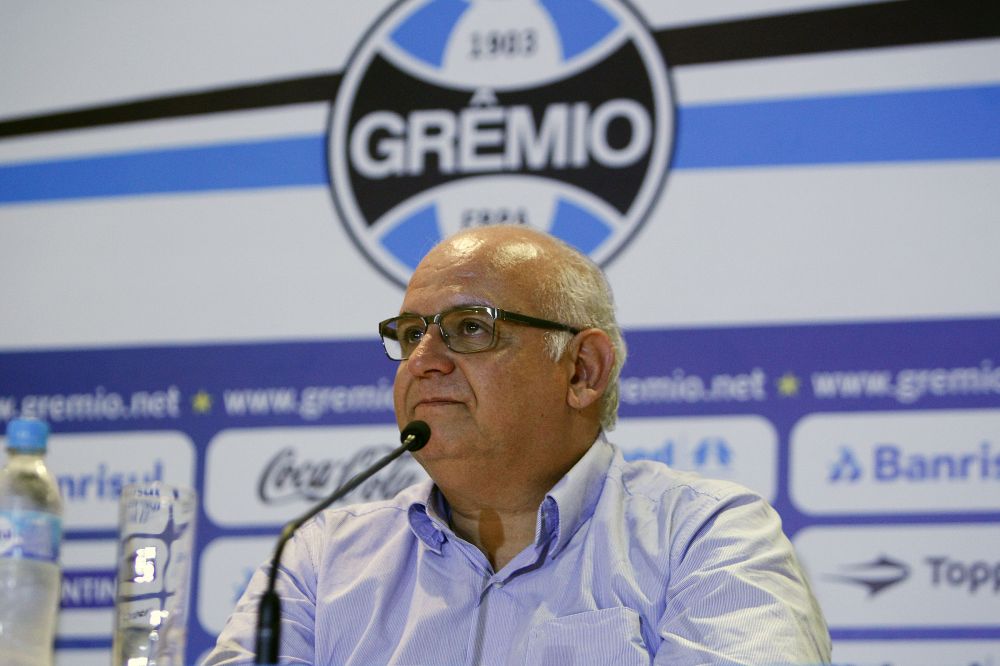 Presidente do Grêmio fala sobre gestão e futebol em Bento Gonçalves