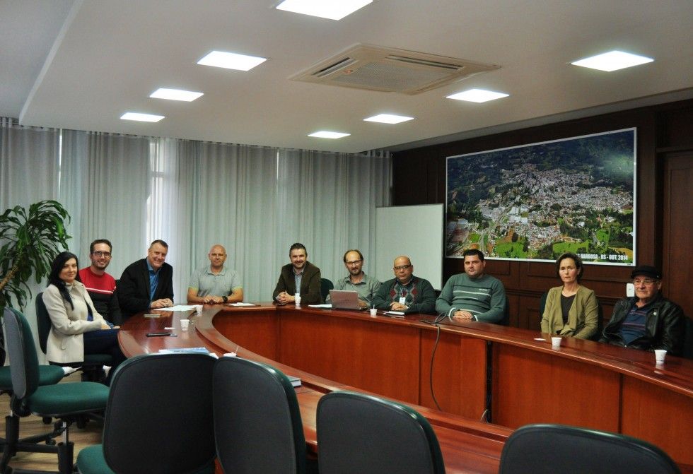 Reunião trata sobre eventos ciclísticos em Carlos Barbosa 