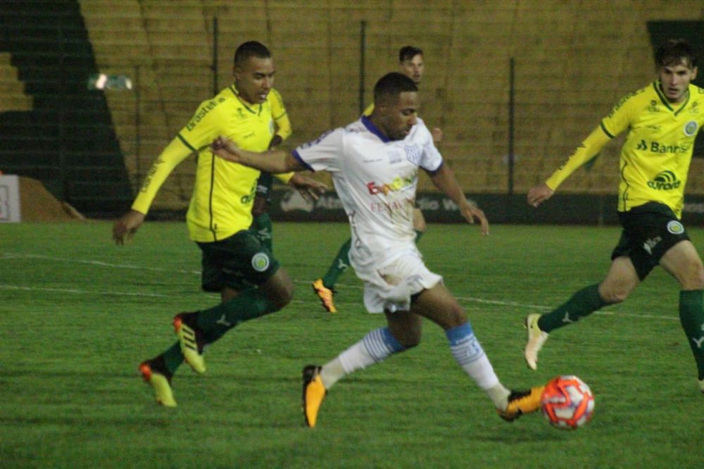 Esportivo perde o primeiro jogo da final para o Ypiranga