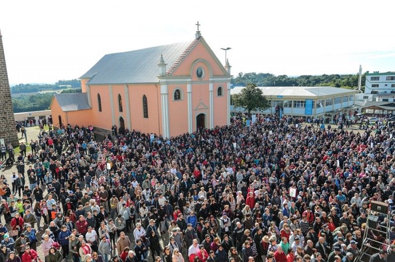 Cerca de 130 mil pessoas participaram da Romaria de Caravaggio