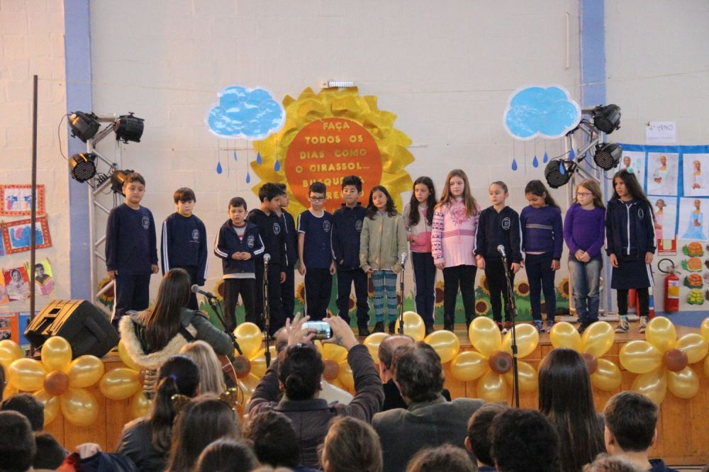 Escola Valentin Tramontina comemora 5 anos de contraturno escolar