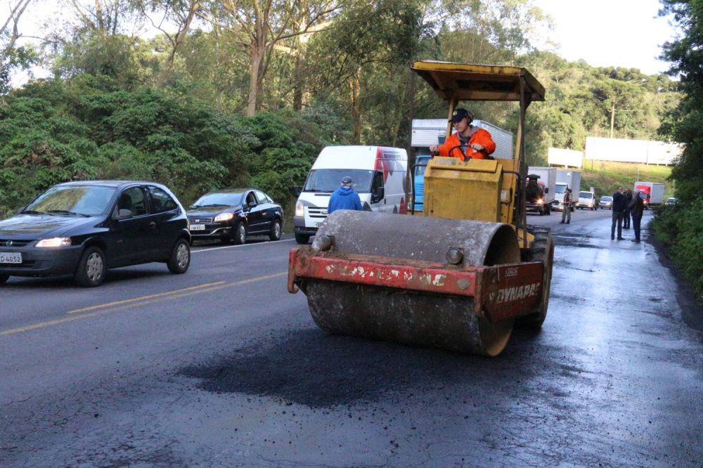 Inicia Operação Tapa Buracos na São Vendelino