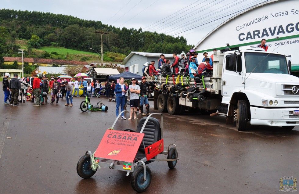 Treino de Drift trike reuniu mais de 100 participantes em Carlos Barbosa