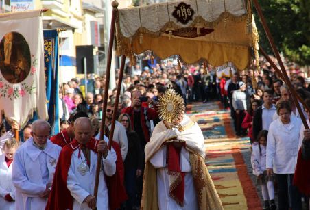 Confira o que abre e fecha em Carlos Barbosa e Garibaldi neste feriado