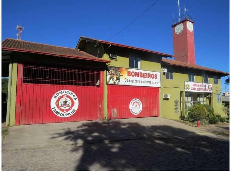 Bombeiros de Farroupilha salvam duas crianças engasgadas