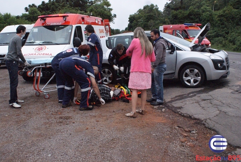 Acidente deixa uma pessoa ferida na RSC 453 em Garibaldi