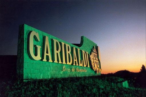 Garibaldi brinda seus 119 anos