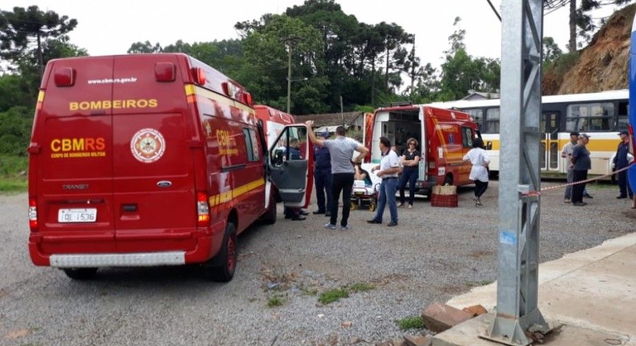 Homem morre durante manutenção de ônibus em Boa Vista do Sul