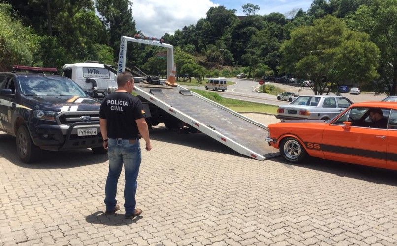 Polícia recupera veículo que era procurado nas redes sociais em Bento 