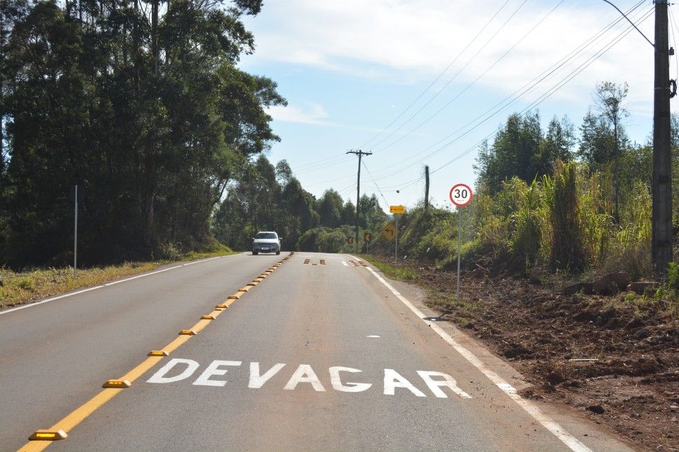 Trecho de acesso a comunidade de Arco Verde recebe melhorias