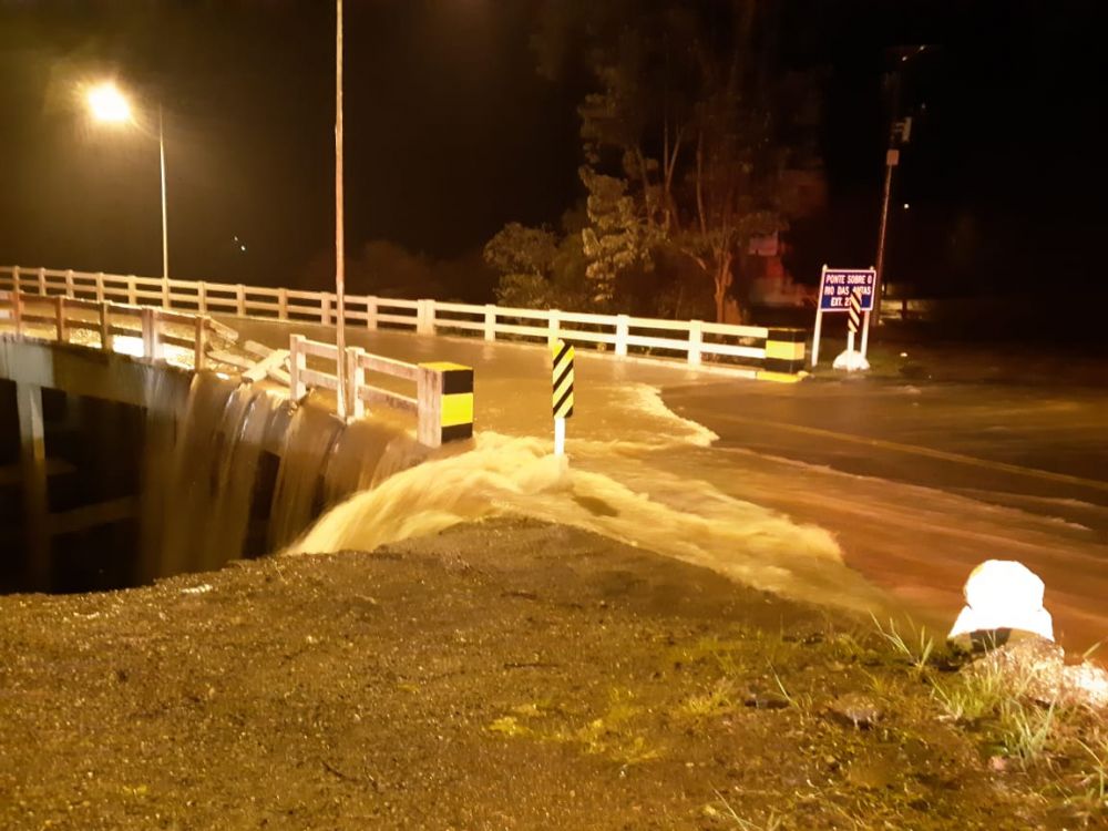 Chuvas intensas causam problemas na BR 470 em Bento Gonçalves