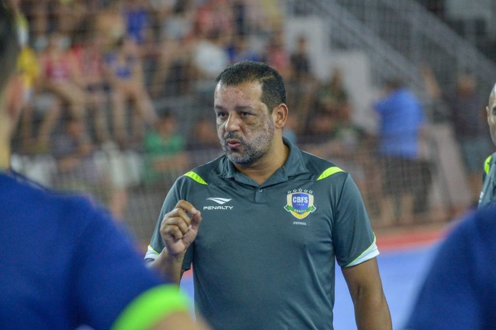 Técnico da Seleção Brasileira de Futsal é o convidado do Esporte Clube Uno