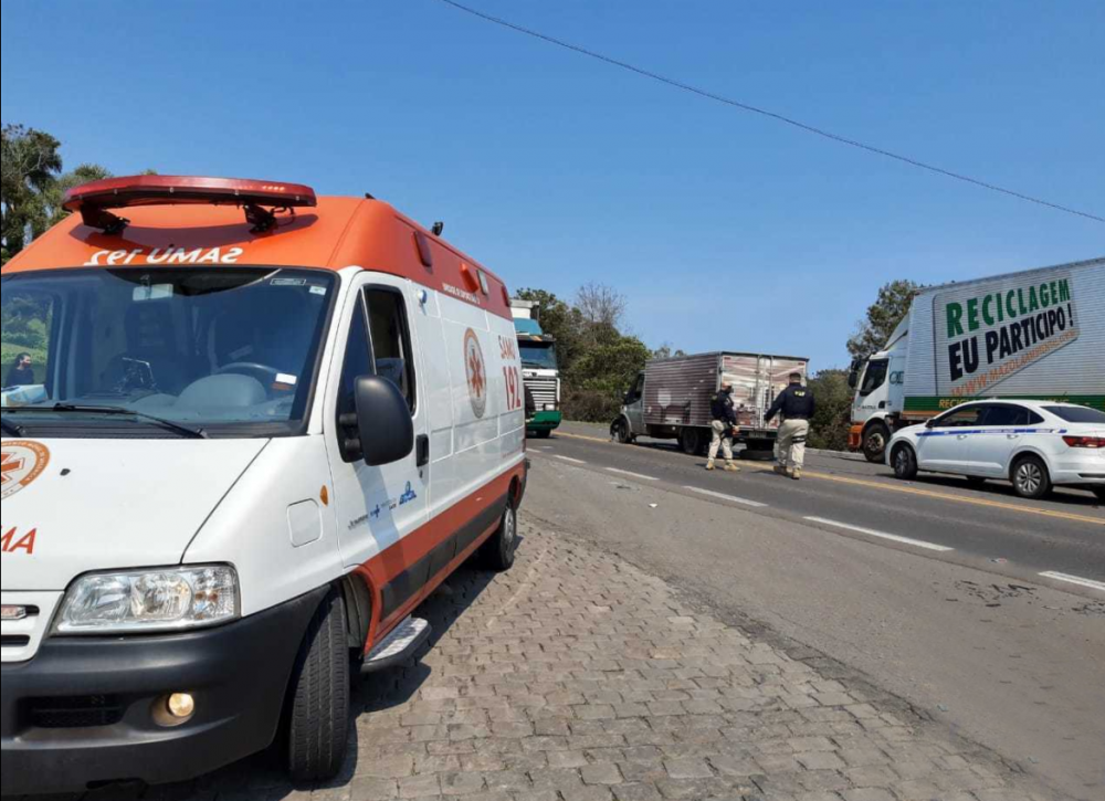 Acidente envolvendo 5 veículos deixa vítima gravemente ferida