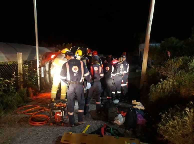 Acidente na rodovia que liga Garibaldi a Farroupilha deixa quatro pessoas feridas