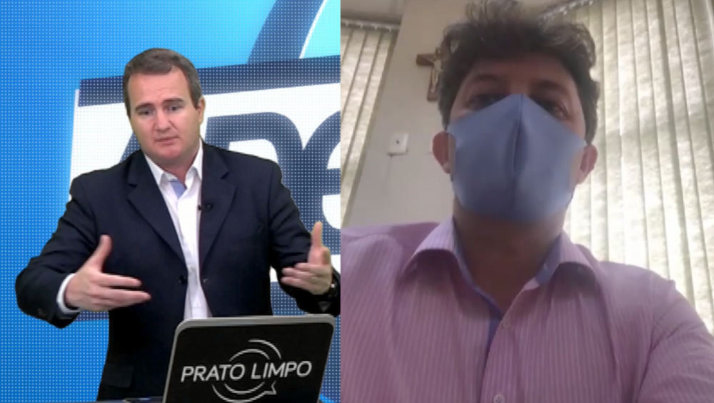 Ao vivo no Prato Limpo Prefeito de Carlos Barbosa mostrou a chegada da vacina