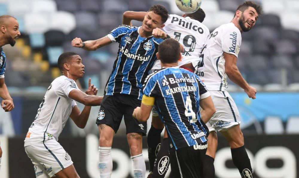 Grêmio e Santos empatam em Porto Alegre em jogo com 3 pênaltis