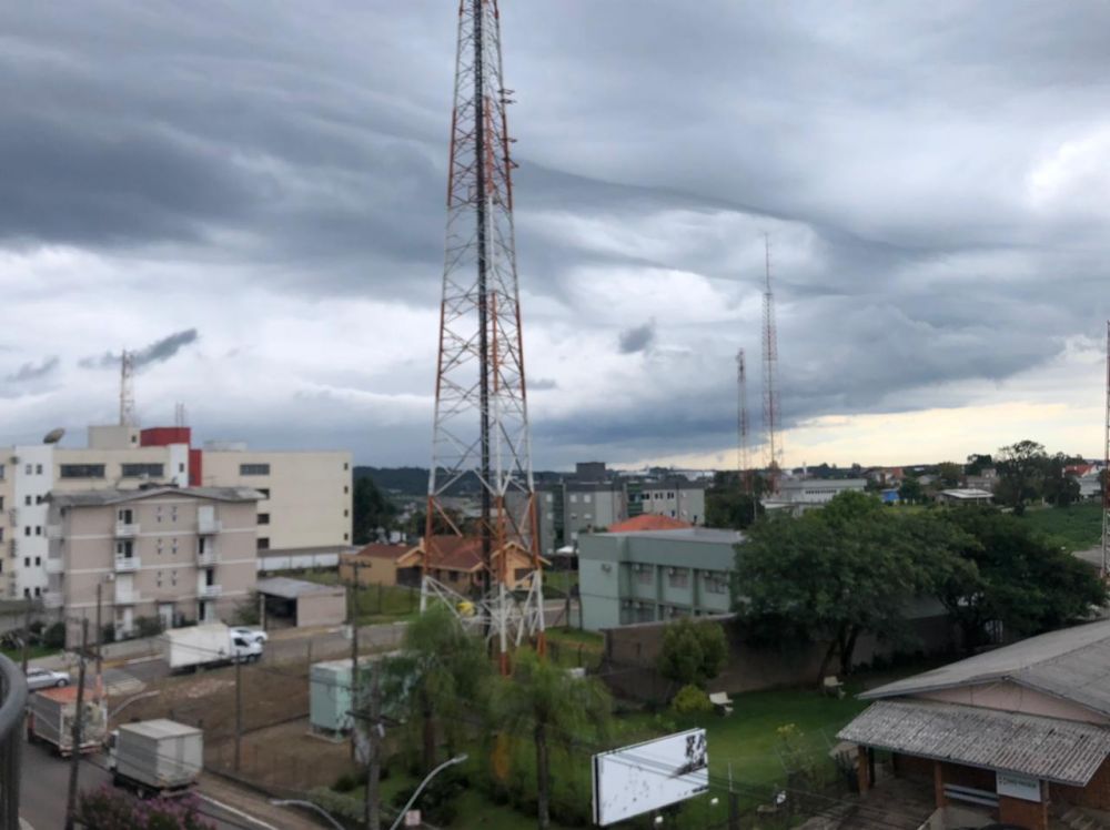 Domingo de calor e chuvas isoladas em Garibaldi e Carlos Barbosa