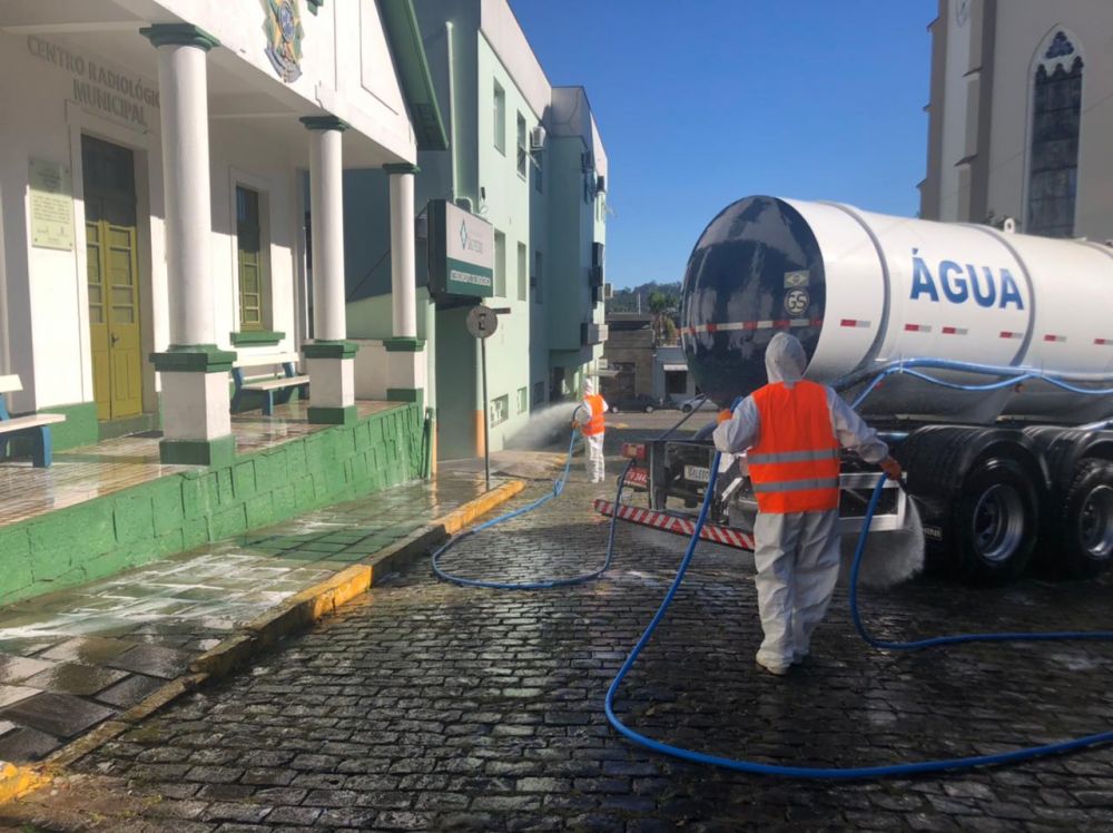 Mais uma etapa da sanitização neste domingo em Garibaldi