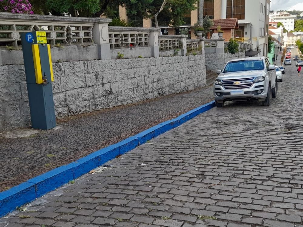 Suspensa cobrança do Estacionamento Rotativo em Garibaldi