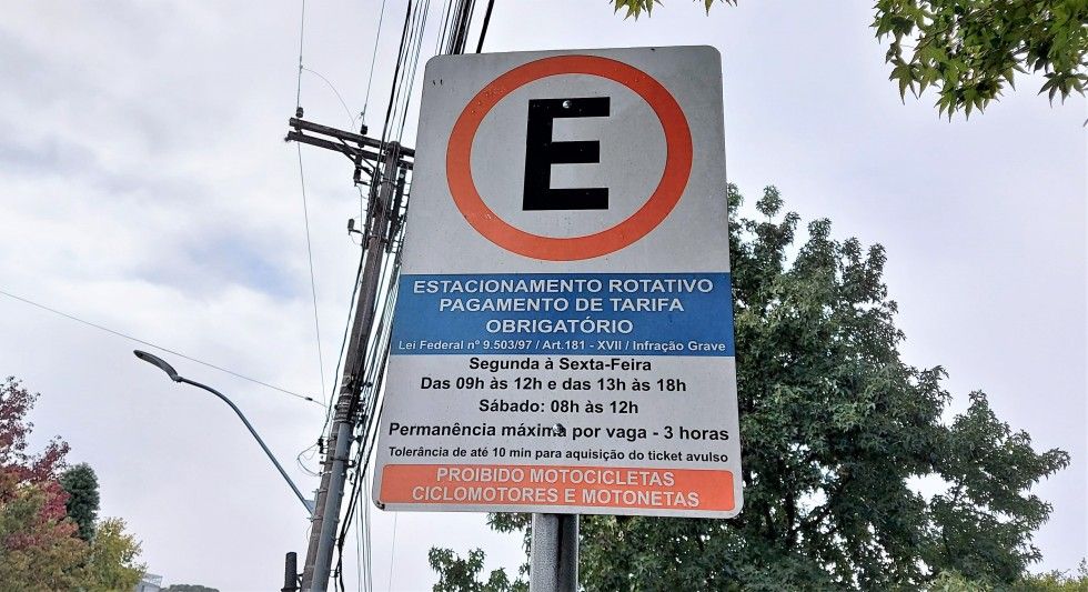 Estacionamento Rotativo voltou a ser cobrado em Carlos Barbosa e Garibaldi