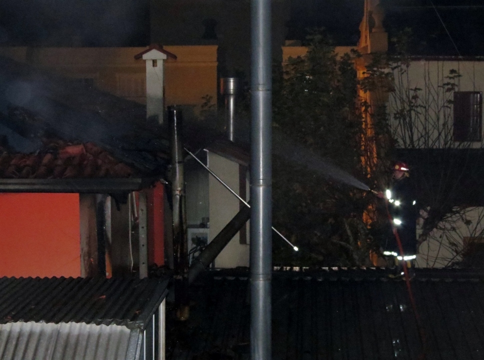 Incêndio destrói parte da fábrica de congelados Só Nutri em Garibaldi