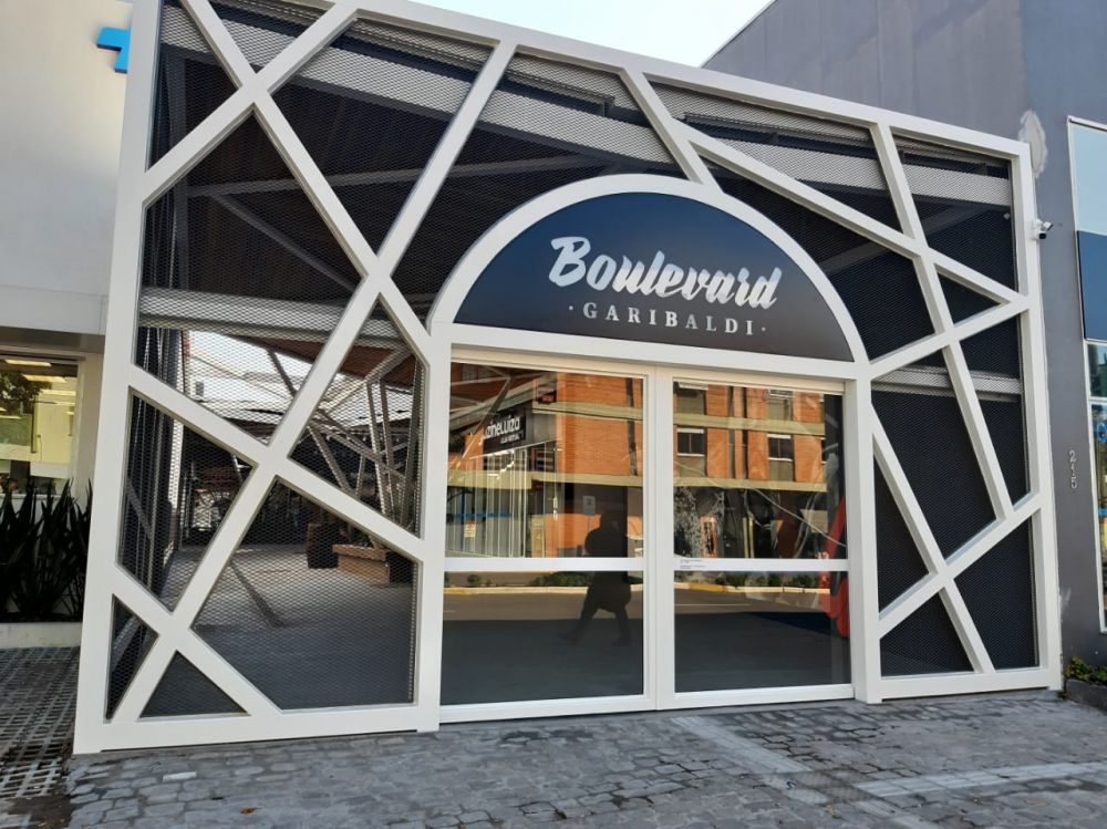 Novo centro comercial é inaugurado em Garibaldi